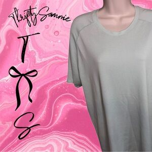 Lululemon men’s mint green medium shirt M